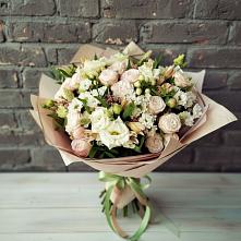 Букет цветов из:  Альстромерии, Розы и Хризантемы в Кяхулай