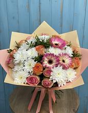 Букет цветов из:  Розы, Герберы и Хризантемы в Кяхулай
