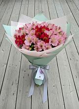 Букет цветов из:  Альстромерии в Кяхулай