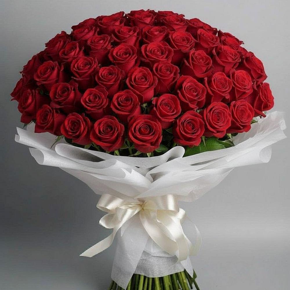 Букет 101 Красная роза Блэк Мэджик в Кяхулай