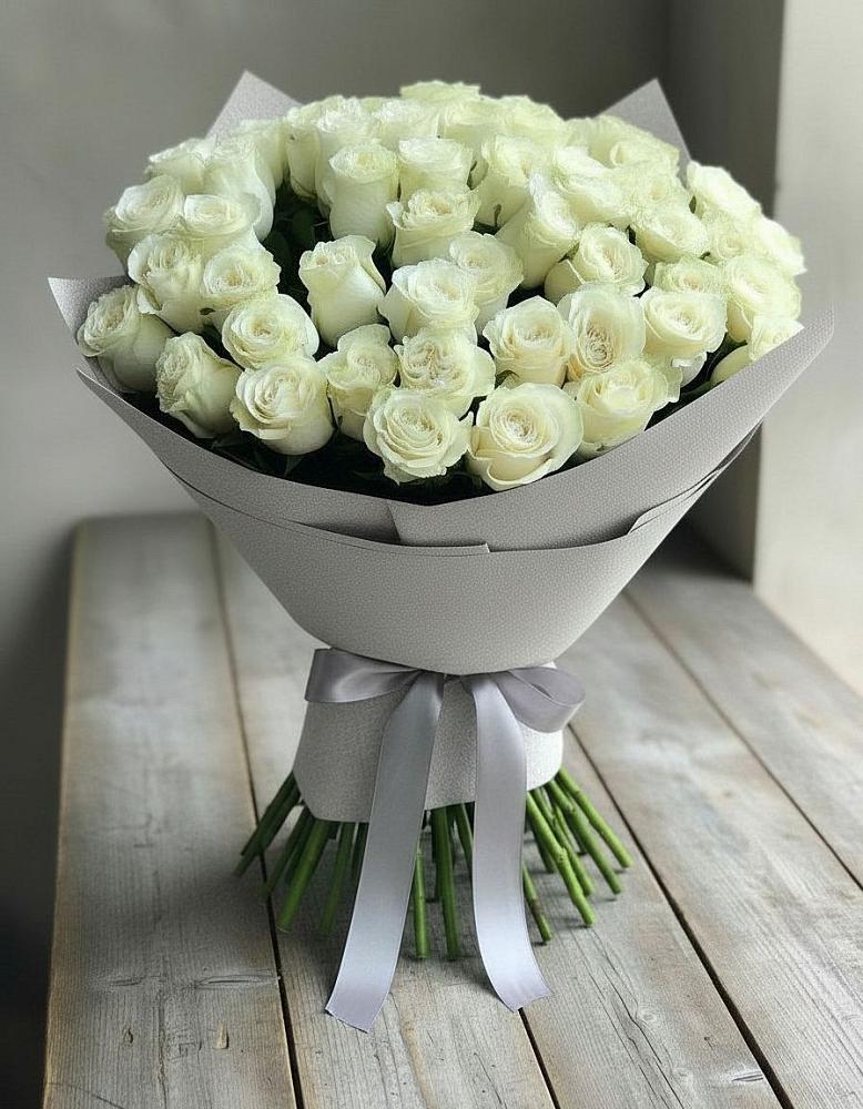 Букет 35 Белых роз в Кяхулай