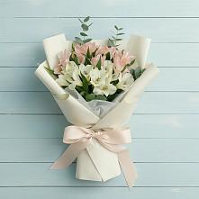 Букет цветов из:  Альстромерии #REPLACE_PRED# Кяхулай