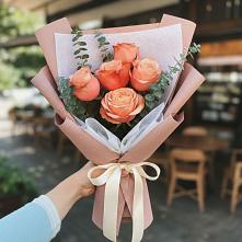 Букет цветов из:  Розы #REPLACE_PRED# Кяхулай