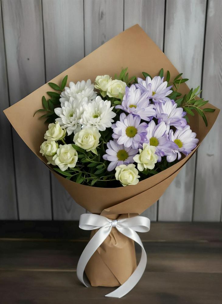 Букет цветов из: Хризантемы и Розы в Кяхулай