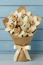 Букет цветов из:  Орхидеи и Розы в Кяхулай