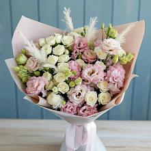 Букет цветов из:  Альстромерии и Розы в Кяхулай
